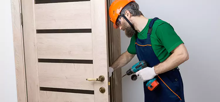 Replace Internal Door Handle with Lock Lorton