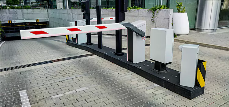 Custom Gate Design & Integration Lorton